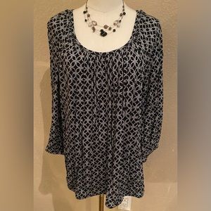 Ladies top size large worn once